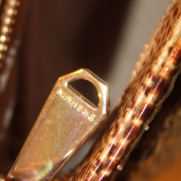 **AUTHENTIC** BRAHMIN MINI QUINN LEATHER CROSSBODY BUCKET BAG TOASTED ALMOND - Picture 8 of 9